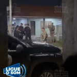 [VÍDEO] Polícia Militar se manifesta sobre caso de homem que fez a própria filha de refém em Barra Velha